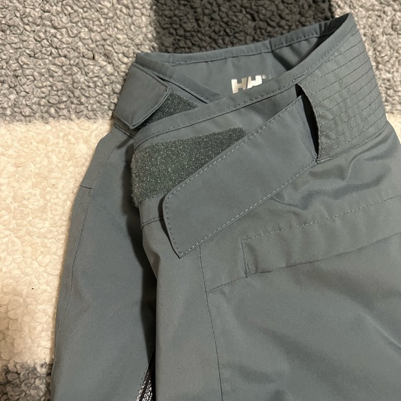 Helly Hansen Women’s Legendary Insulated Ski Pants - Picture 4 of 9